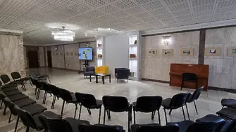 Библиотека „Дора Габе“ се сдоби с нова техника с финансиране от НФ „Култура“