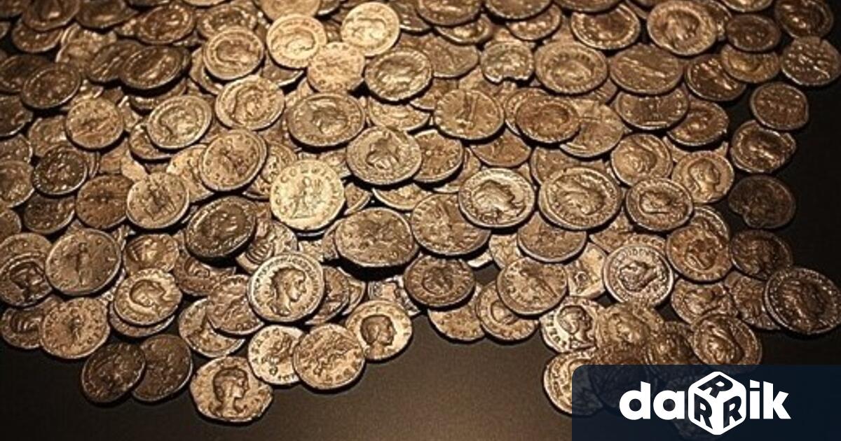 2 940 бронзови монети от периода ІІ-І век преди Христа
