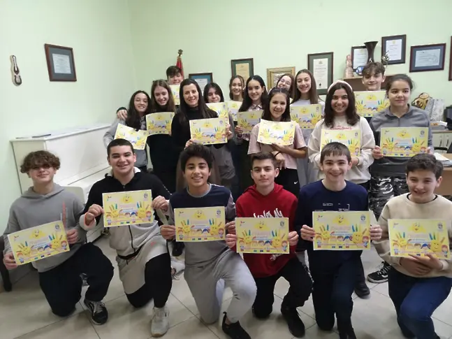 Възпитаници на НУИ „Панайот Пипков“ получиха наградата „Най-усмихнат клас на България за 2022 г.“