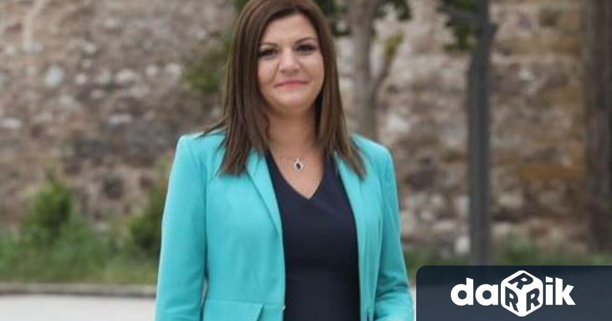 Мария Попова се оттегля от поста заместник кмет на Община Враца