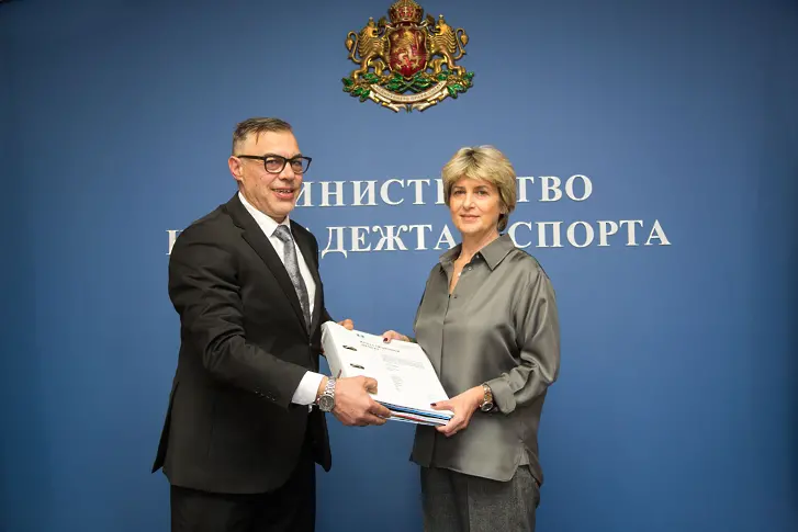 Община Дряново с амбициозен проект за осветление на стадиона в града