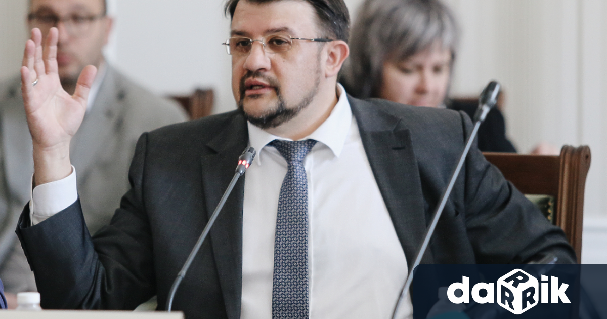 Настимир Ананиев обяви че ще съди всеки който уронва престижа