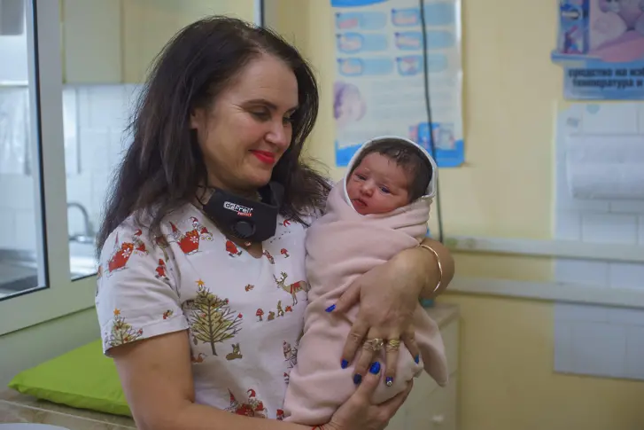 84 семейства са подпомогнати финансово от Община Мездра през 2022 г. при раждането на дете