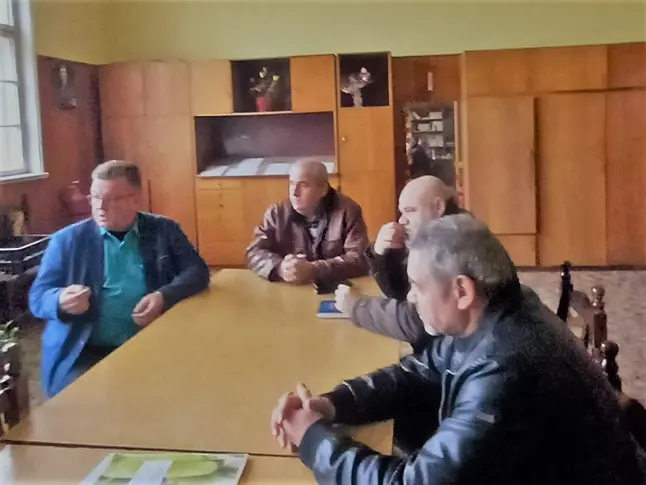 Посегателства срещу училище в котленското село Пъдарево