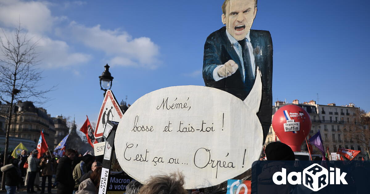 На съботния протест срещу пенсионната реформа в Париж радикалите започнаха
