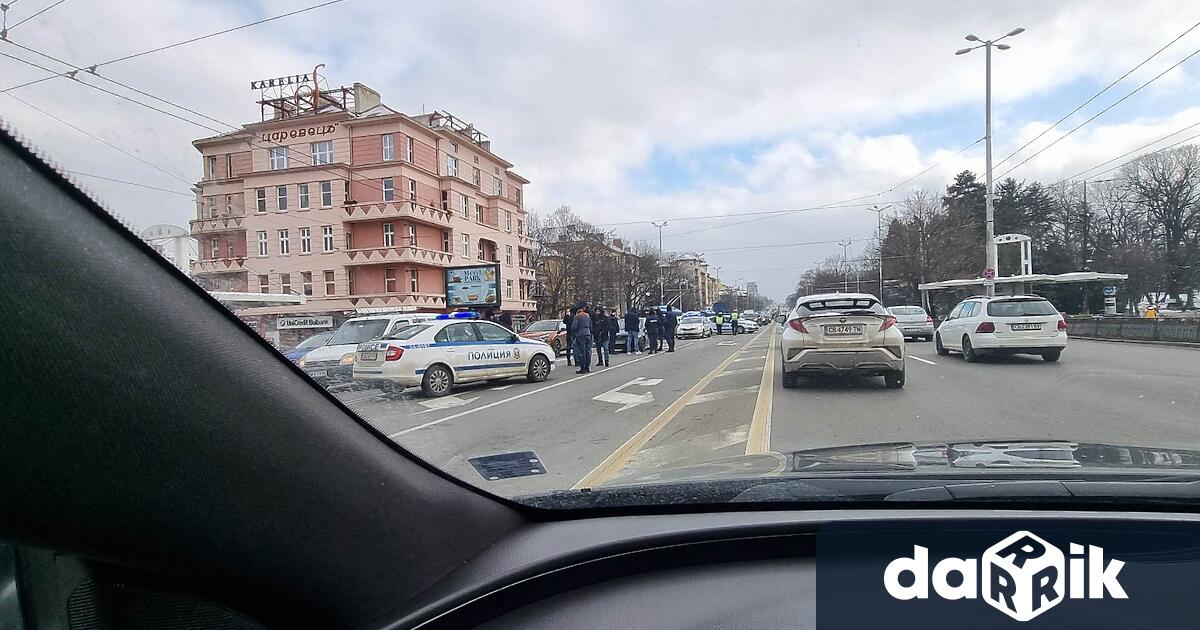 Двама души са задържани на „Орлов мост” в София непосредствено