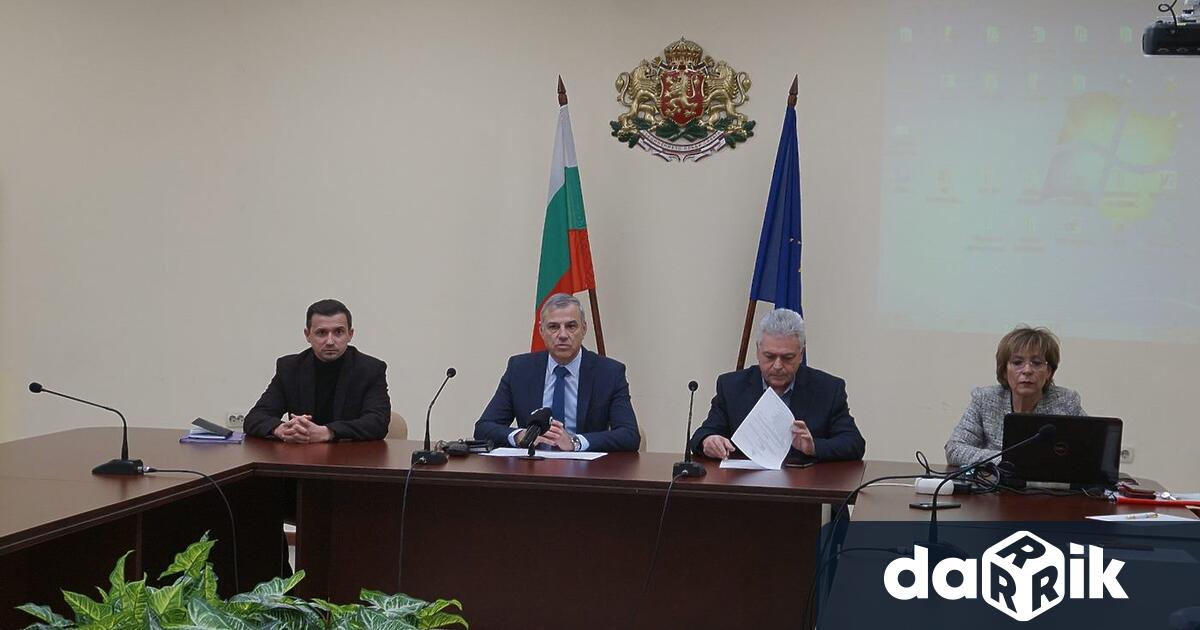 При разрешени от МОН 80 паралелки за 8 клас в