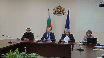 Предлагат 77 паралелки осмокласници в област Хасково