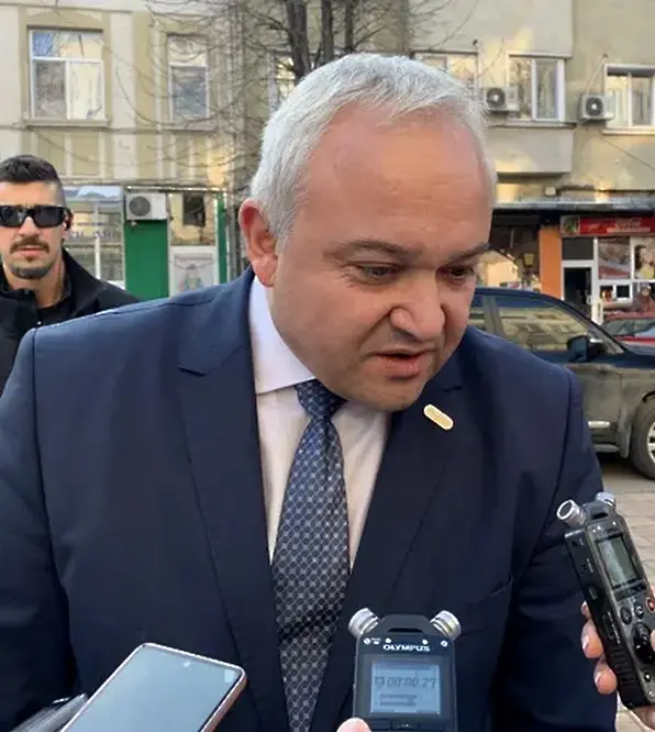 Министър Меджидиев в Плевен: Ще осигурим повече полиция на терен, защото са важни полицаите с униформа, които са сред хората