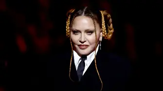 „Това не може да е тя“: Мадона шокира зрителите на Грами 2023 (снимки)