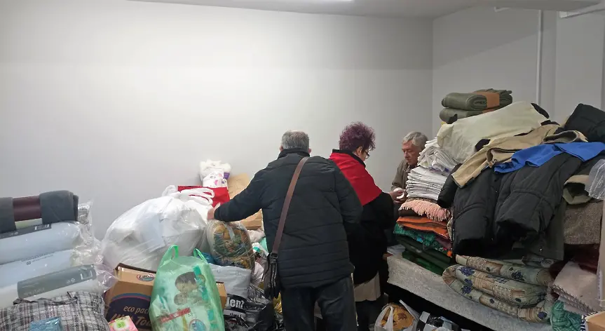 Дарения от Велико Търново вече се транспортират към пострадалите от земетресението в Турция