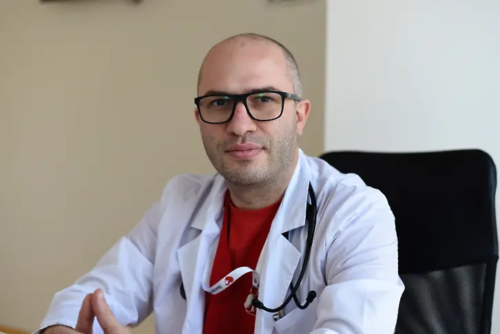 Д-р Тончев: Добрият специалист е този, за който пациентите винаги са на първо място 