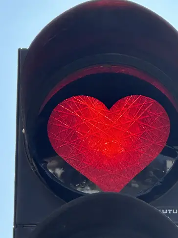 Сърчица вместо червени светофари светнаха в Пазарджик