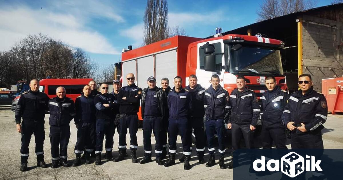 16 души пловдивски огнеборци и спасители се завърнаха благополучно