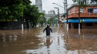 36 жертви на наводнения и свлачища в Бразилия