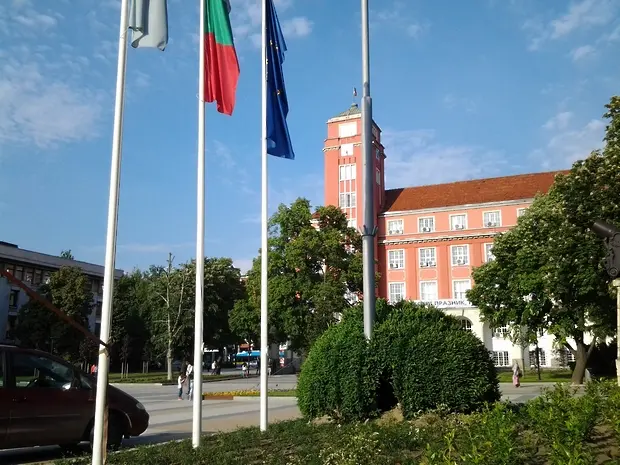 Кметът на Плевен кани партиите и коалициите за определяне на членовете на СИК