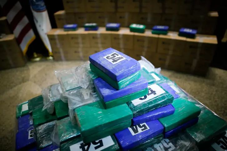 Еквадор конфискува кокаин на стойност 330 млн. долара, пътуващ за Белгия