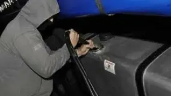 Разследват кражба на 200 литра гориво от влекач със сръбска регистрация