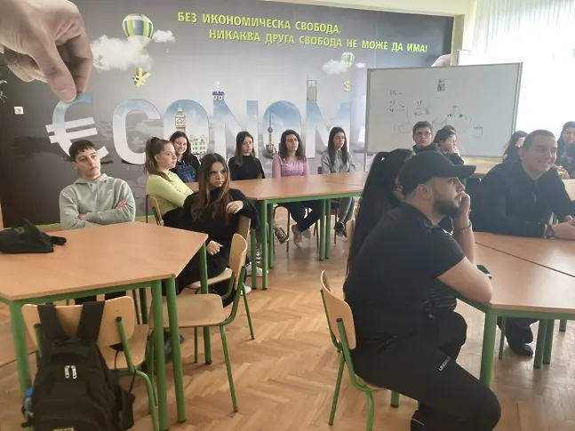 В ДФСГ „Интелект“ продължава инициативата „ИНТЕЛЕКТ говори за БИЗНЕСА“