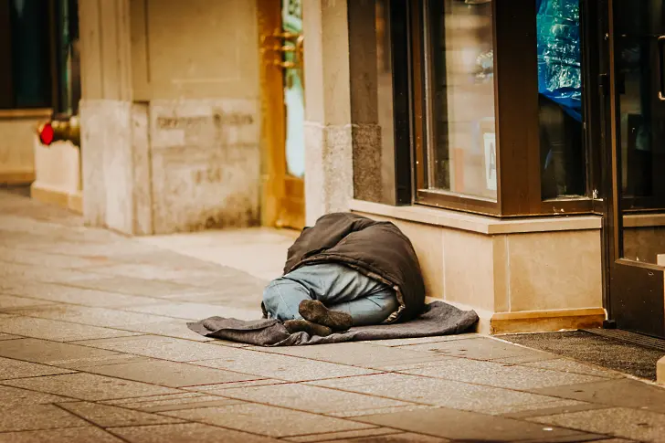 Бездомните в Англия се увеличиха с 26%