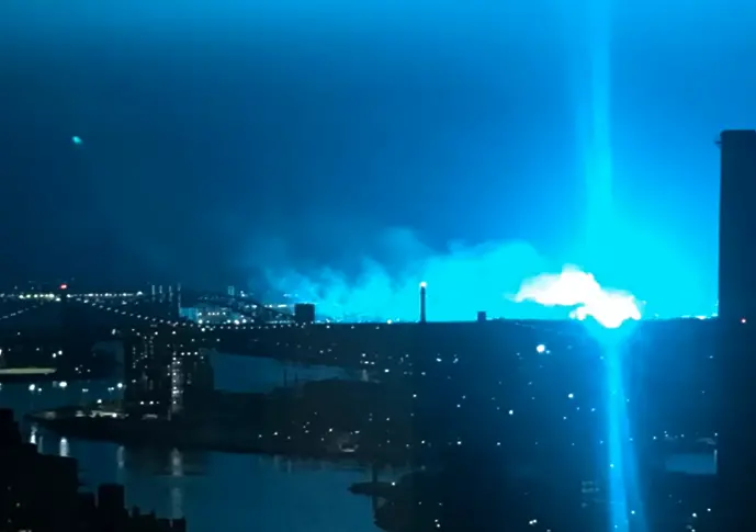Защо се появи странно сияние в небето преди земетресенията в Турция? (видео)