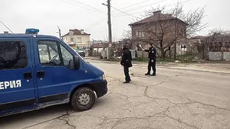 Десет души са задържани при спецакция на полицията в Пазарджишко