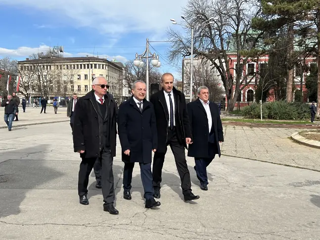 Премиерът в Кюстендил: Недопустимо  е един и същи продукт в България да струва двойно повече от същият в западните държави от ЕС