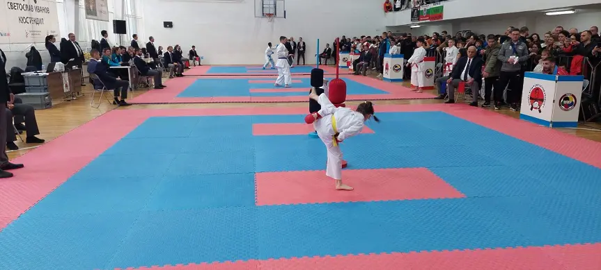 Тодор Настев от СК"Дарис", на турнир от Световните серии по карате