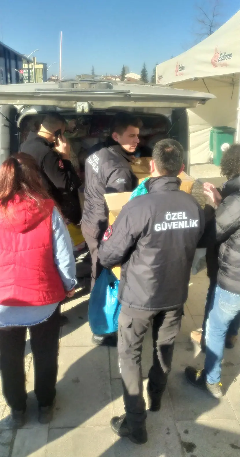 В помощ на пострадалите от земестресението в Турция и Сирия 
