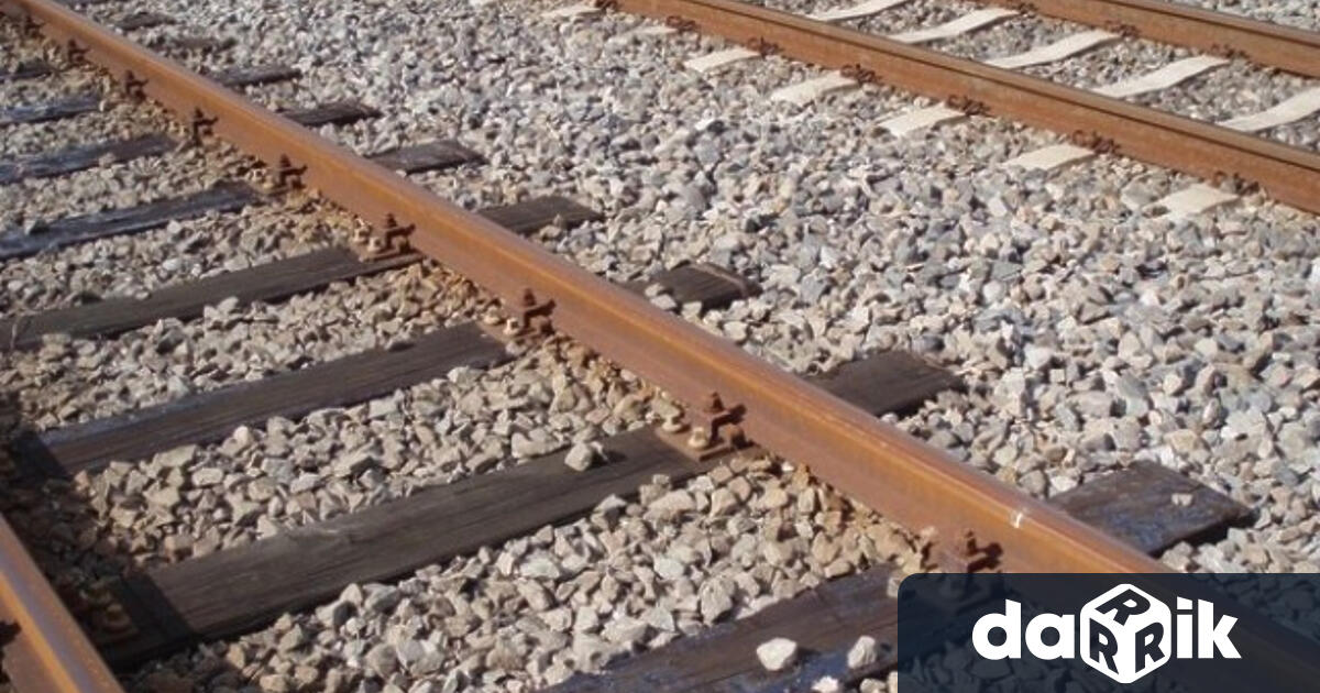 Инцидент с бързия влак от Варна за София е станал