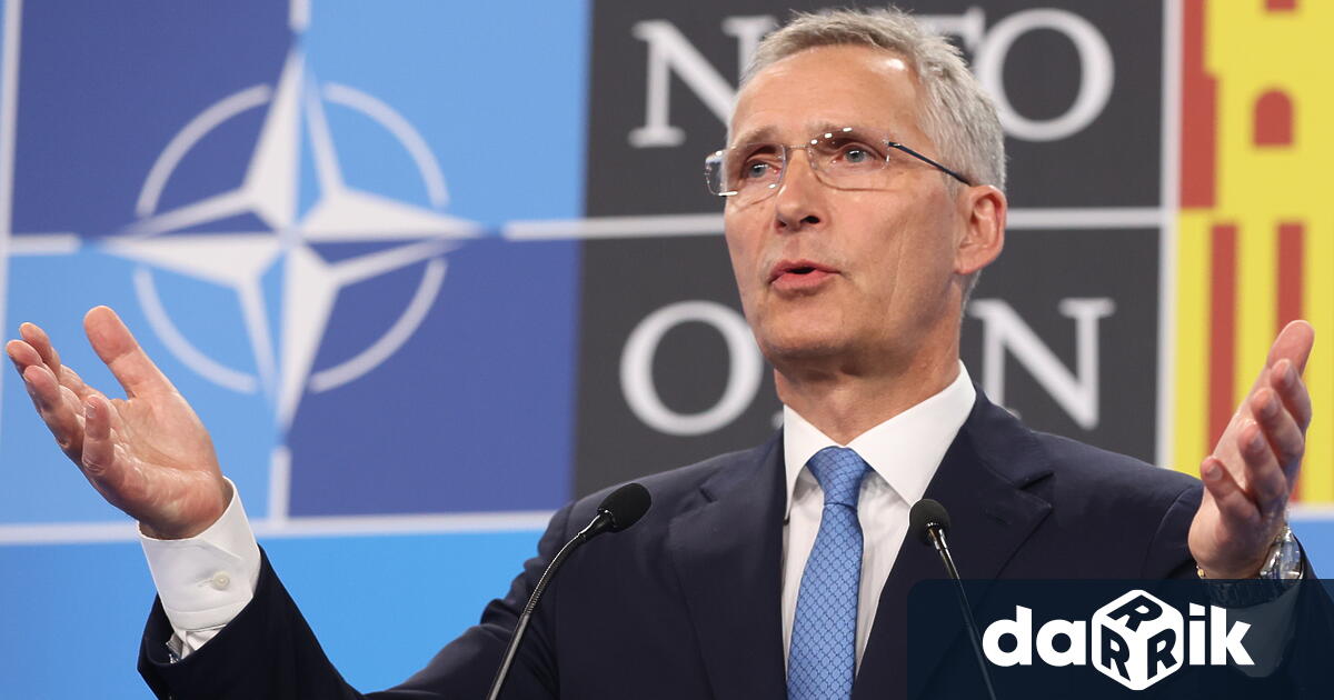 Генералният секретар на НАТО Йенс Столтенберг призова Пекин да вземе
