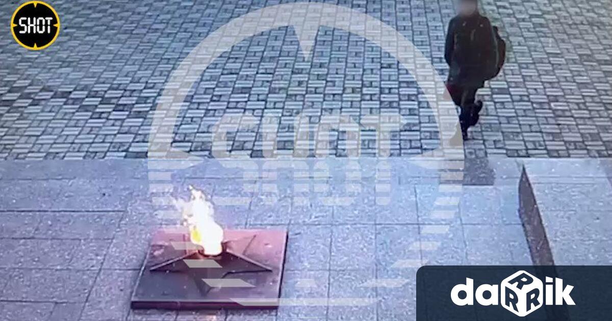 11 годишен руснак взриви вечния огън в гр Можайск в Московска