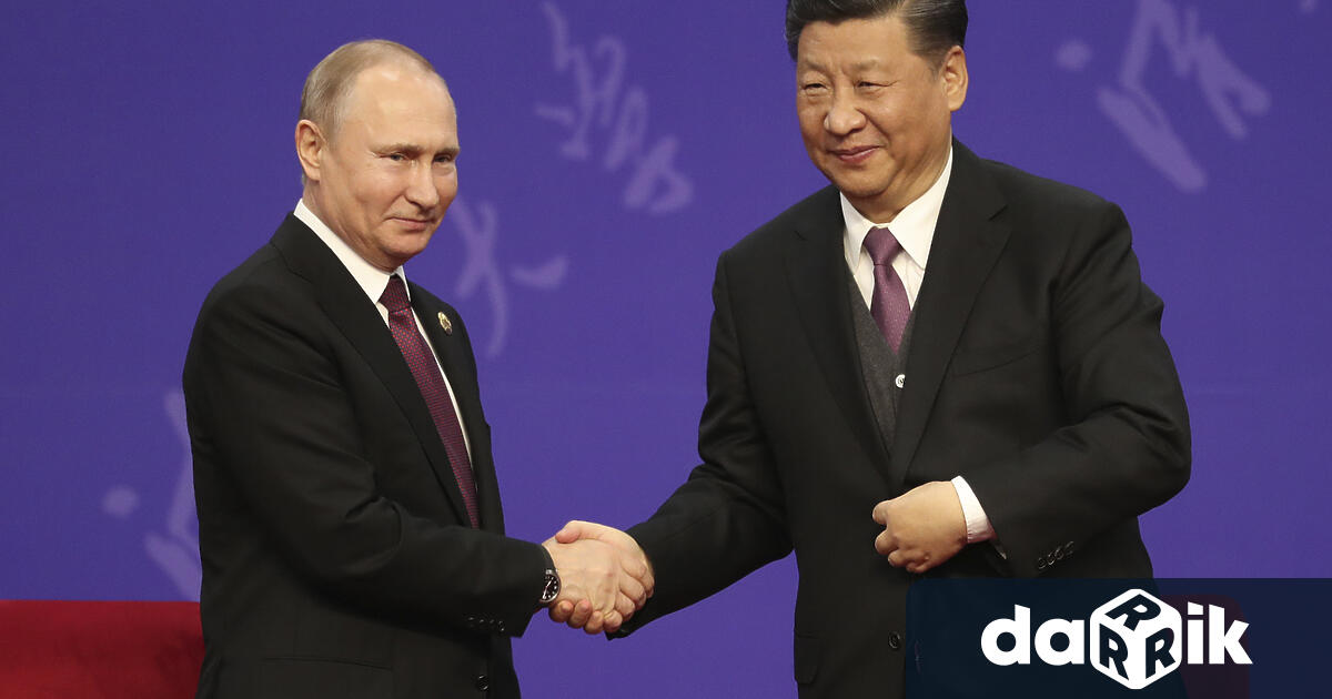 Президентът на Китай Си Дзинпин и президентът на Русия Владимир
