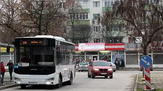 Спират движението по част от ул. „Солунска“ заради авариен ВиК ремонт