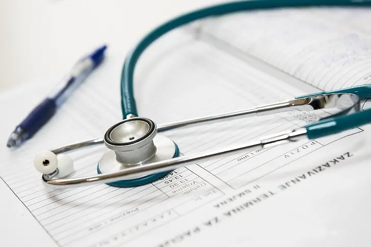 Лекарският съюз ще подпомогне десет млади медици