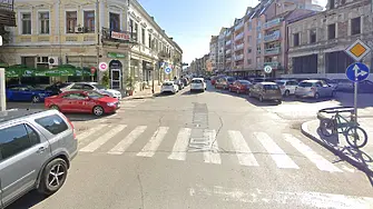 Водният цикъл затваря временно кръстовище на ул. „Рила“ с ул. „Николаевска“