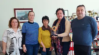 СУ „Иван Вазов“ - Мездра с престижна награда за иновативни училищни проекти в обучението по история