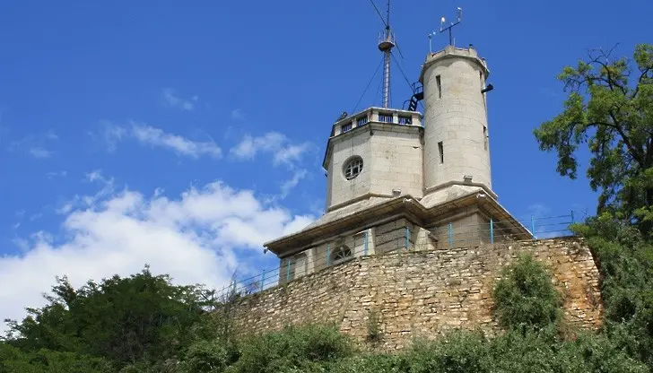 От Флотската кула в Русе започват първите метеорологични наблюдения в България 