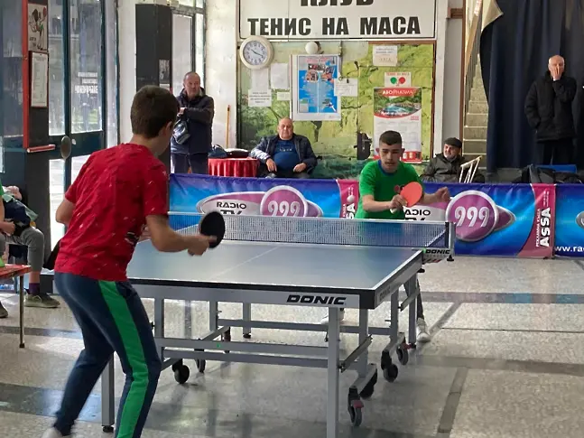 Училището във Веселиново класира два отбора за зоналните игри по тенис на маса