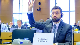 Евродепутати изпращат предложения относно готвените промени в защита на българското розово масло