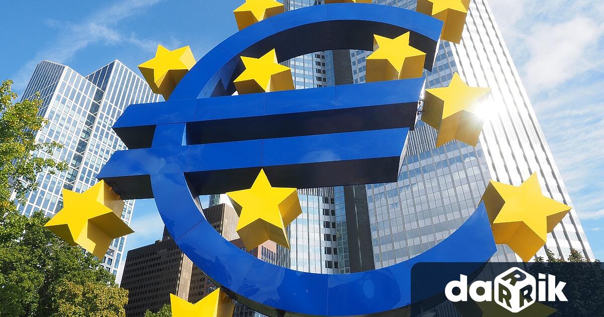 Икономическият растеж в еврозоната се е ускорил през март и