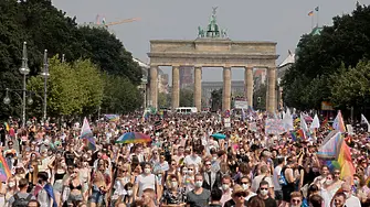 Германия улеснява процедурата за смяна на пола
