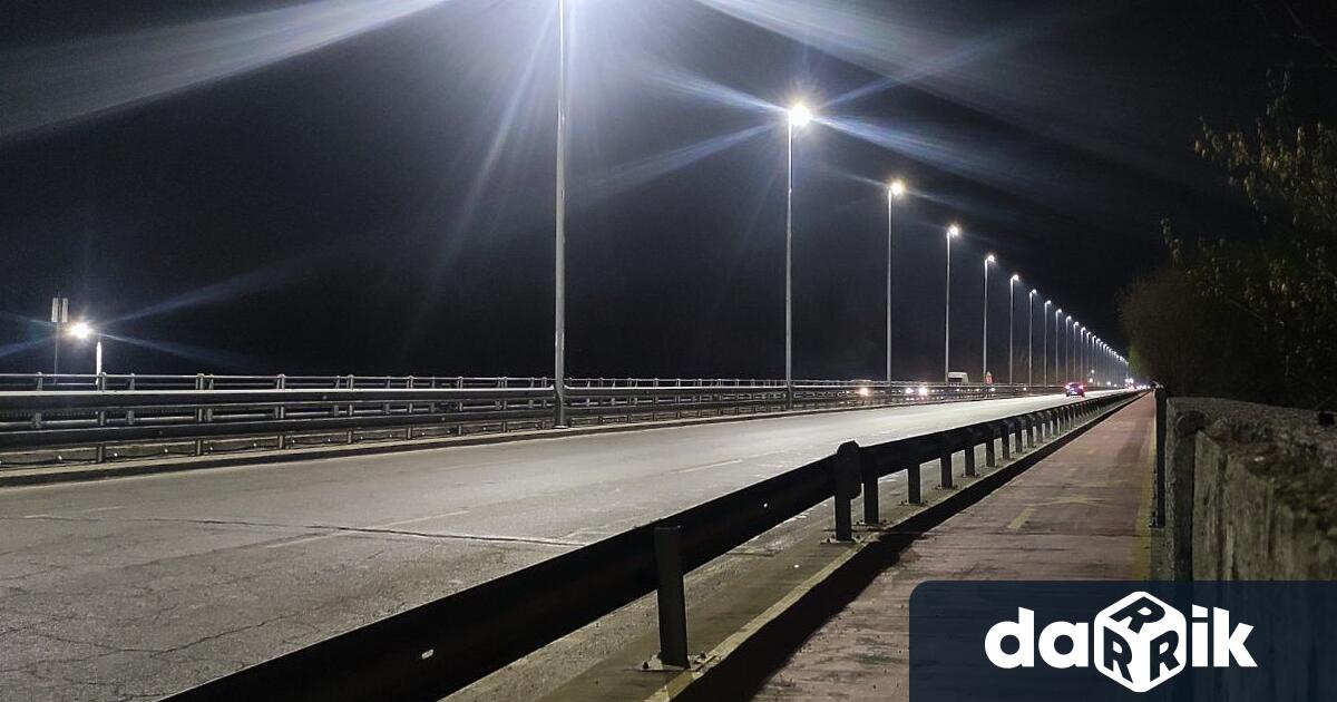 Мостът на Адата е с ново осветление Тоотговаря на всички