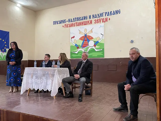 Кандидатите от ГЕРБ - СДС в Бобов дол: Няма да допуснем да бъде изложен на риск енергийният сектор и хиляди да останат без работа