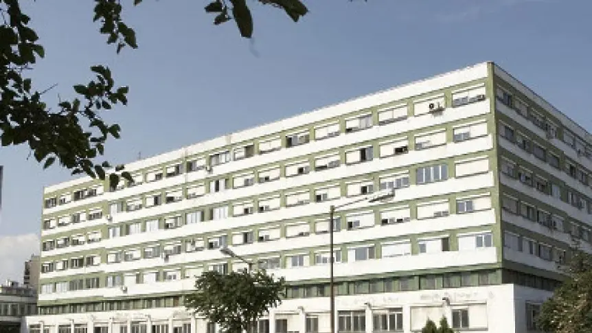 Студенти по медицина дариха апаратура за детските отделения в УМБАЛ Бургас