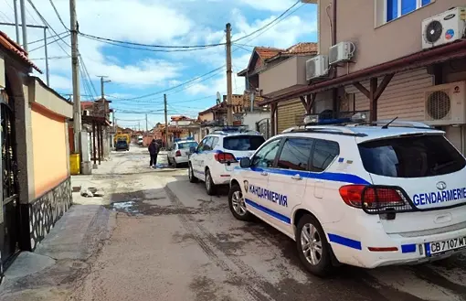 Трима души са задържани в Пазарджишко заради съмнения за купуване на гласове