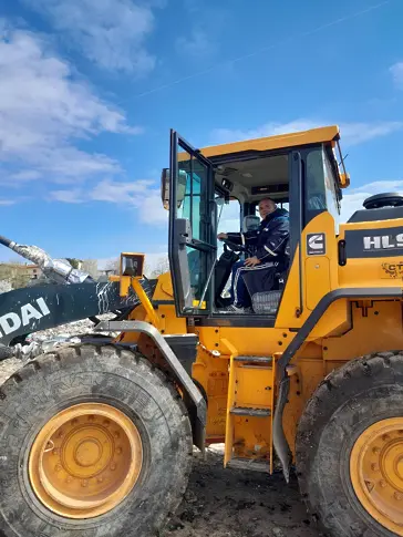 Пристигна част от техниката по отчисленията гласувани от Общински съвет Кюстендил