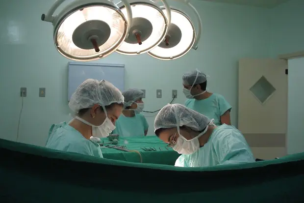 Детски хирурзи от УМБАЛ „Д-р Георги Странски“ - Плевен спасиха пациент на три месеца