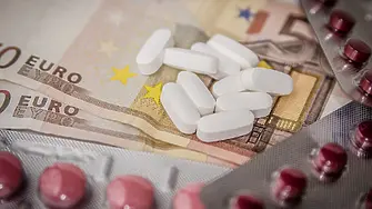 Как големите фармацевтични компании експлоатират системата и поддържат високи цени на лекарствата