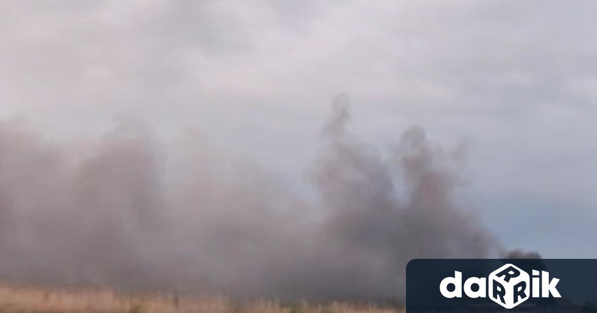 Пожар в сервиз Авто Марашев на ул Крайезерна в Бургас